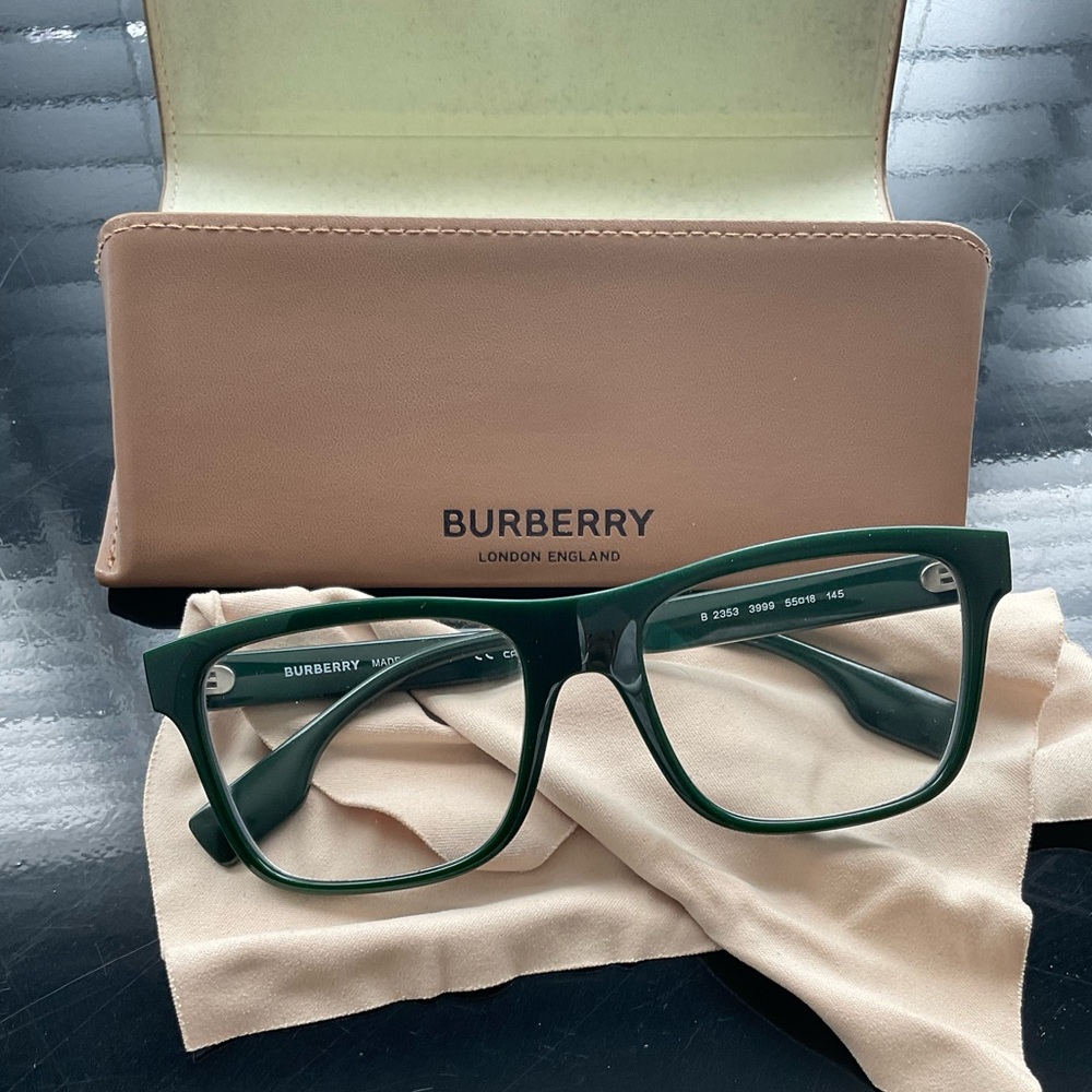 Burberry Dark Green Eyewear